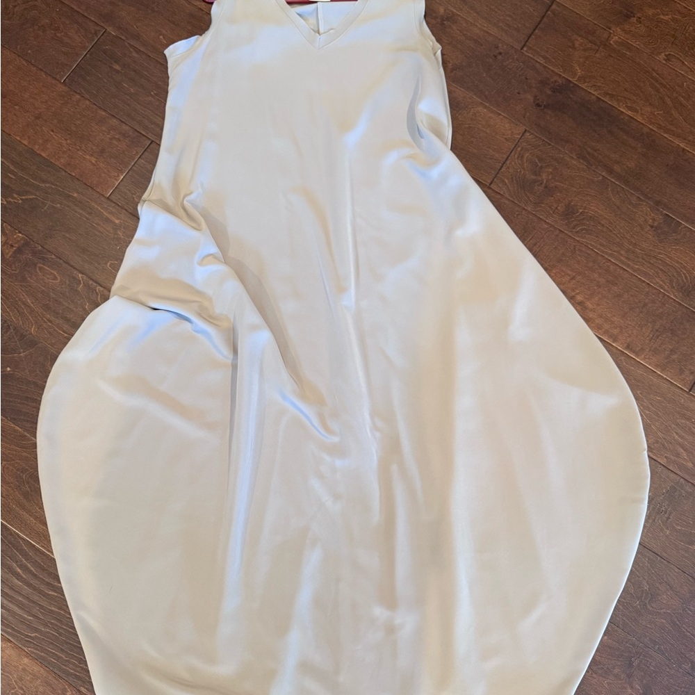 V-Neck Sleeveless Maxi Dress in White